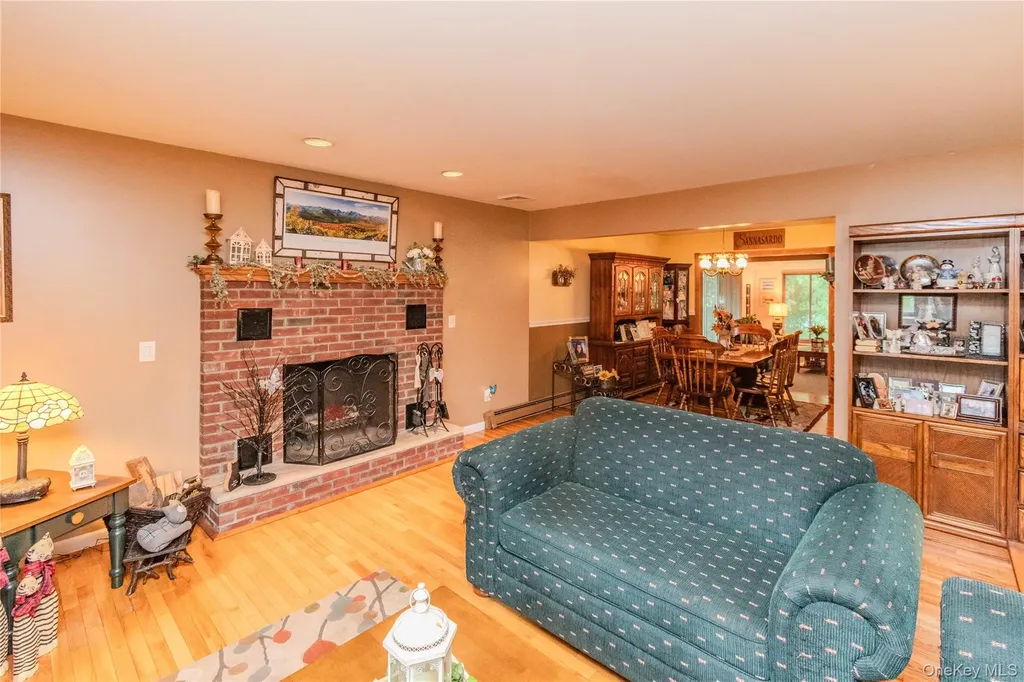 20 Kendell Drive Wappingers Falls NY 12590