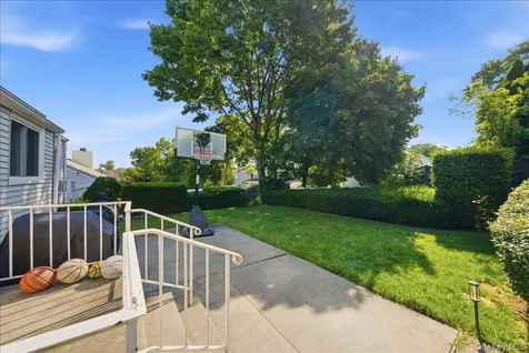 37 Park Avenue Yonkers NY 10703