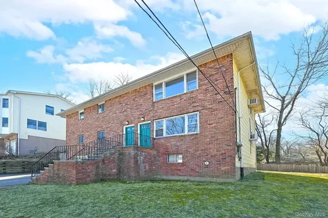8 Harbor Hill Road Glen Cove NY 11542