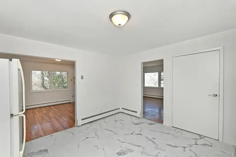 8 Harbor Hill Road Glen Cove NY 11542