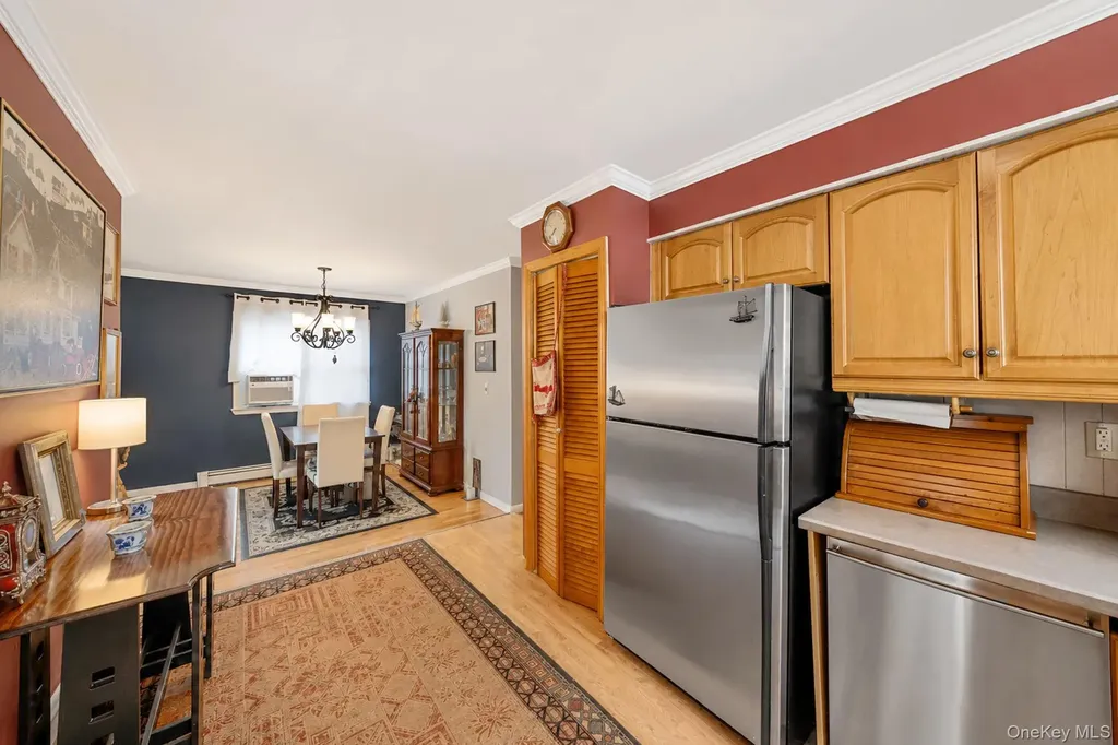 390 Blue Point Road Farmingville NY 11738