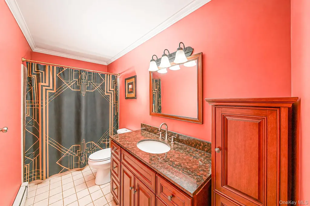 390 Blue Point Road Farmingville NY 11738