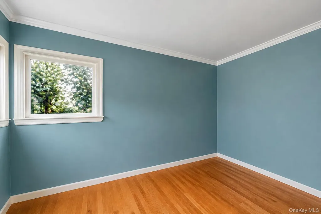 390 Blue Point Road Farmingville NY 11738
