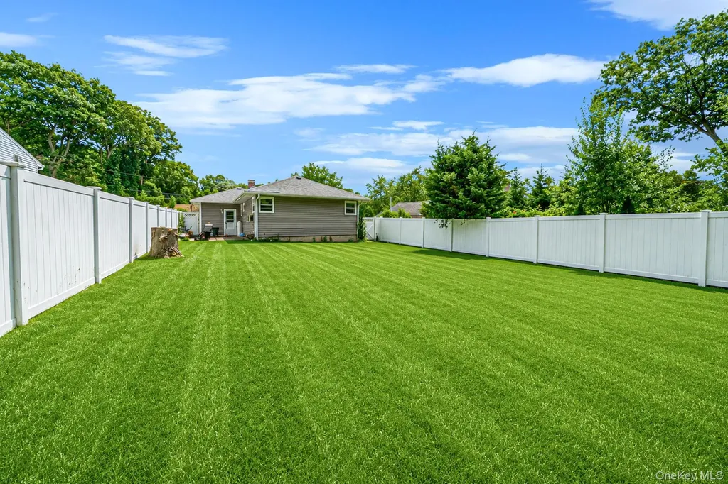 390 Blue Point Road Farmingville NY 11738