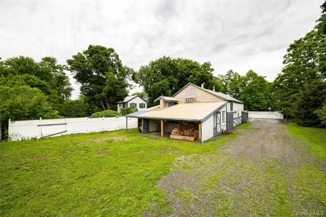 2327 Salt Point Turnpike Clinton Corners NY 12514