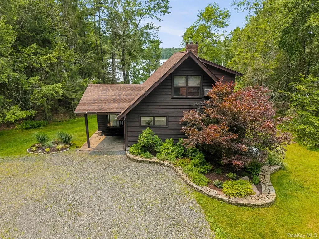 25 Waters Edge Drive White Lake NY 12786