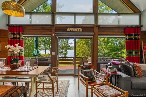 25 Waters Edge Drive White Lake NY 12786