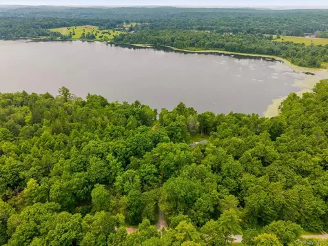 25 Waters Edge Drive White Lake NY 12786