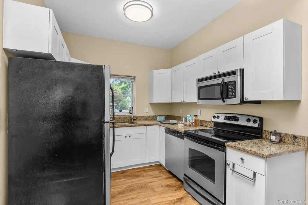 10 Batavia Road Patterson NY 12563