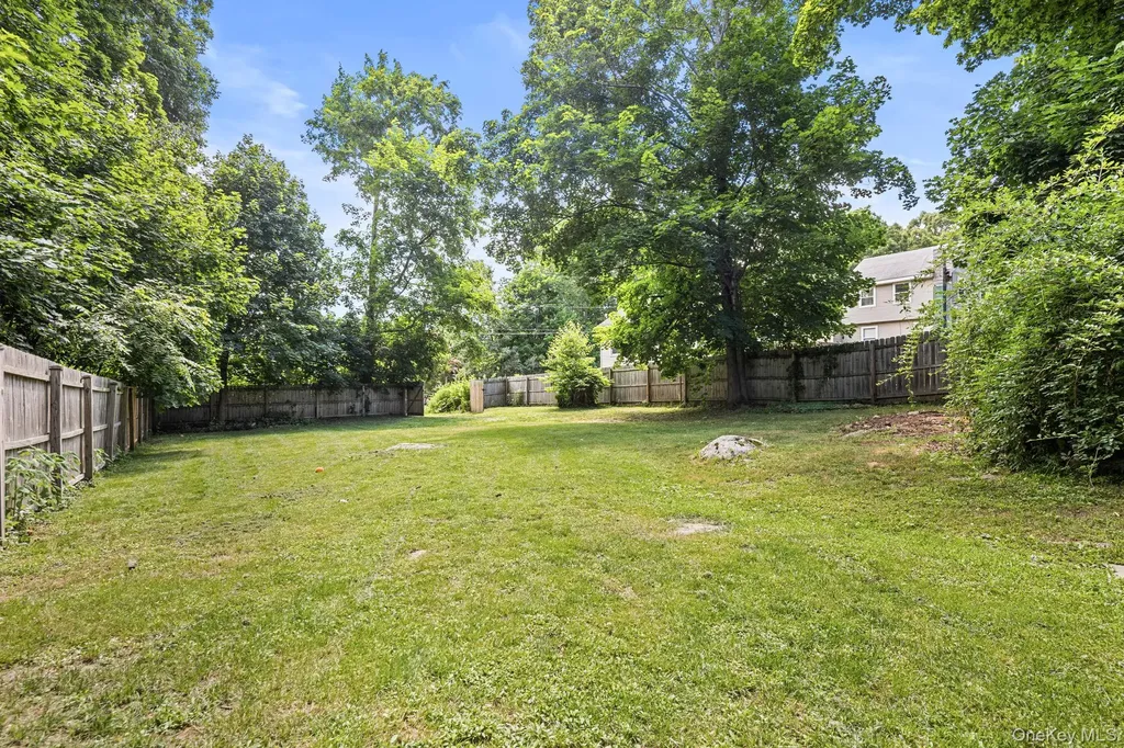 10 Batavia Road Patterson NY 12563