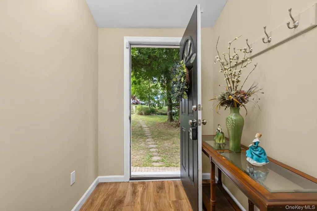 10 Batavia Road Patterson NY 12563