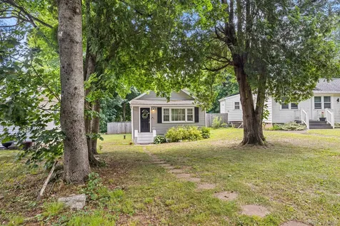 10 Batavia Road Patterson NY 12563