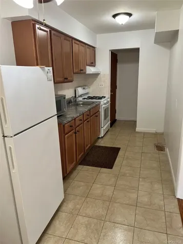 6 Colonial Road Beacon NY 12508