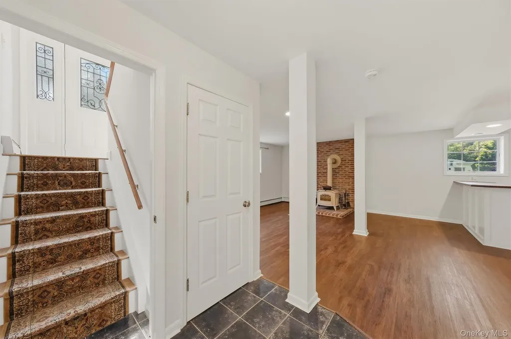 74 Peach Road Poughkeepsie NY 12601