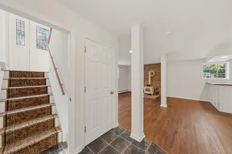 74 Peach Road Poughkeepsie NY 12601