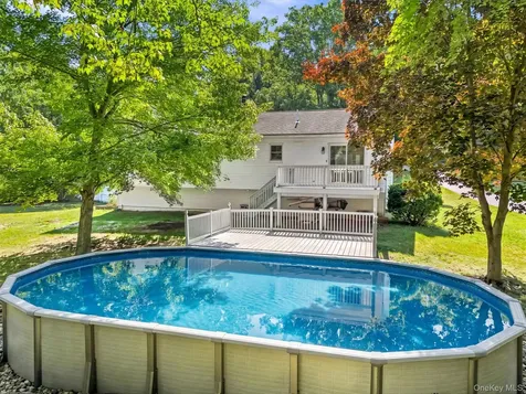 74 Peach Road Poughkeepsie NY 12601