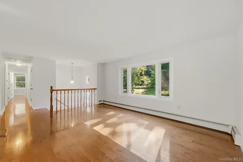 74 Peach Road Poughkeepsie NY 12601
