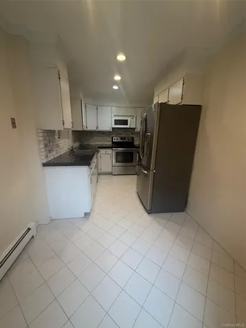 75 Greenway Close Rye Brook NY 10573