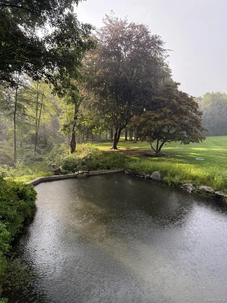 180 Dean Road Stormville NY 12582