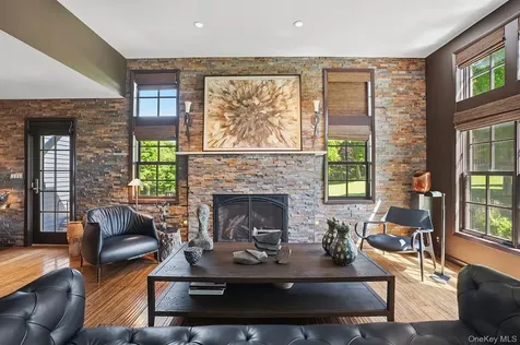 180 Dean Road Stormville NY 12582