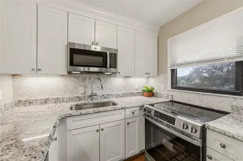 27 Walden Court Yorktown Heights NY 10598