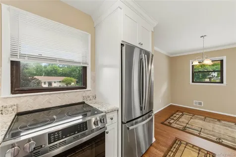 27 Walden Court Yorktown Heights NY 10598