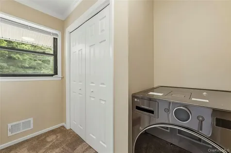 27 Walden Court Yorktown Heights NY 10598