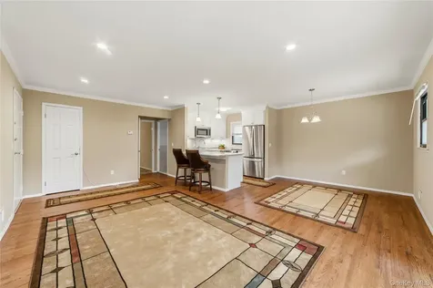 27 Walden Court Yorktown Heights NY 10598