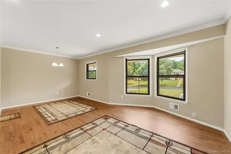 27 Walden Court Yorktown Heights NY 10598