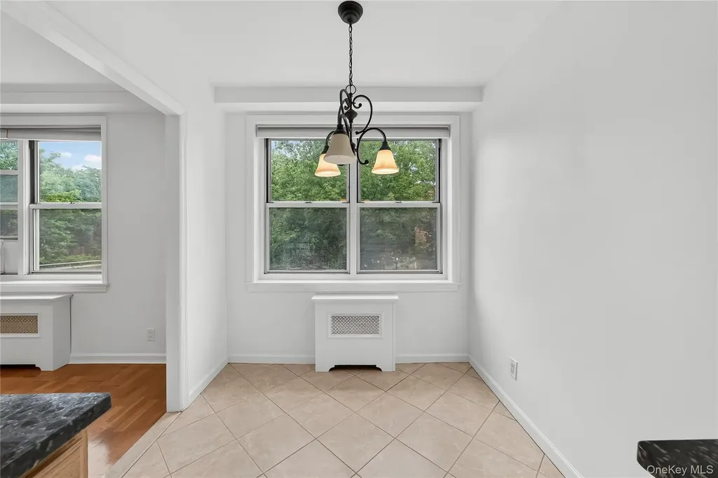 793 Palmer Road Bronxville NY 10708