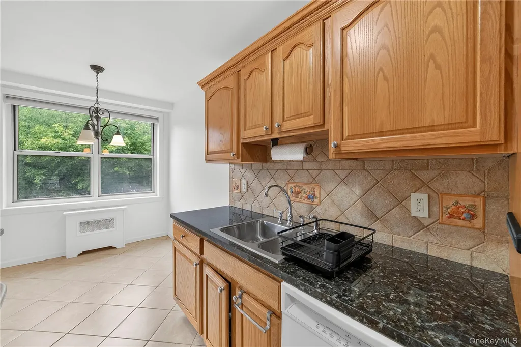 793 Palmer Road Bronxville NY 10708