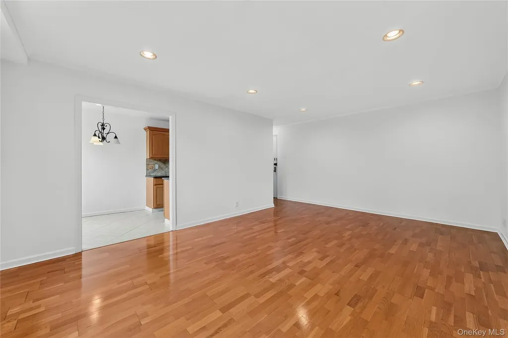 793 Palmer Road Bronxville NY 10708