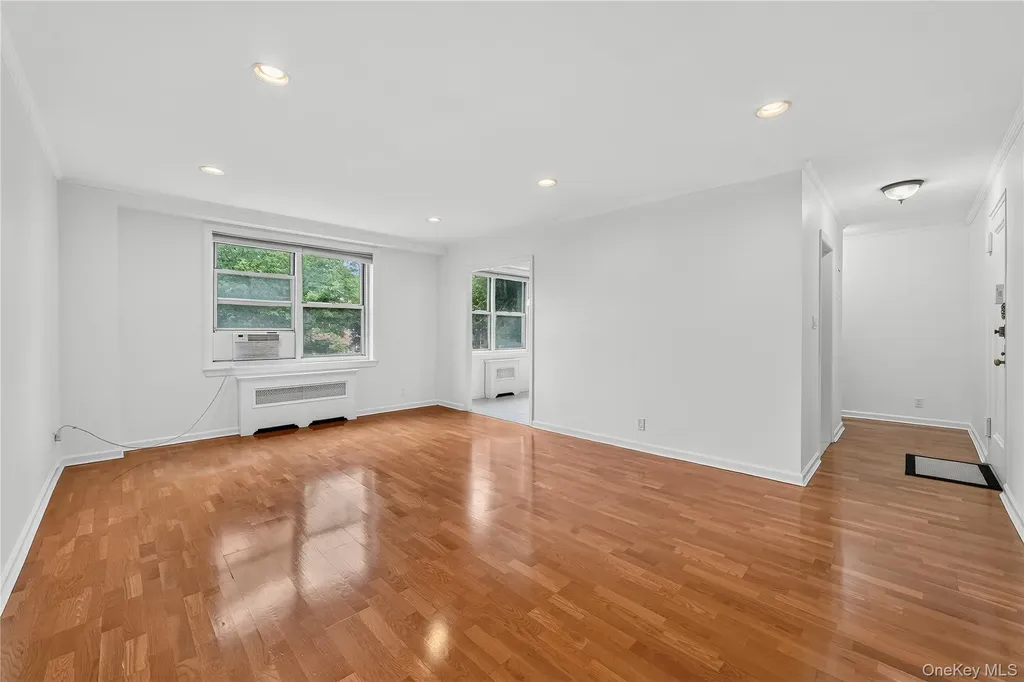 793 Palmer Road Bronxville NY 10708