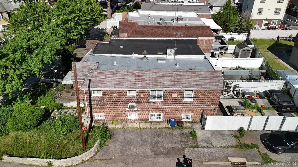 3140 Waterbury Avenue Bronx NY 10465
