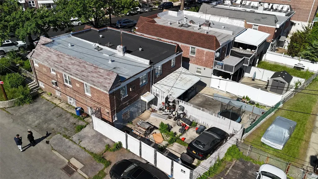 3140 Waterbury Avenue Bronx NY 10465