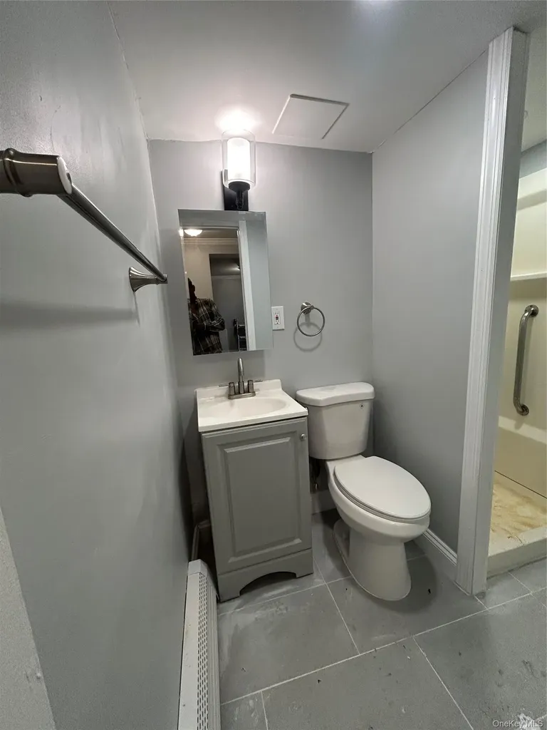 207 Morsemere Avenue Yonkers NY 10703