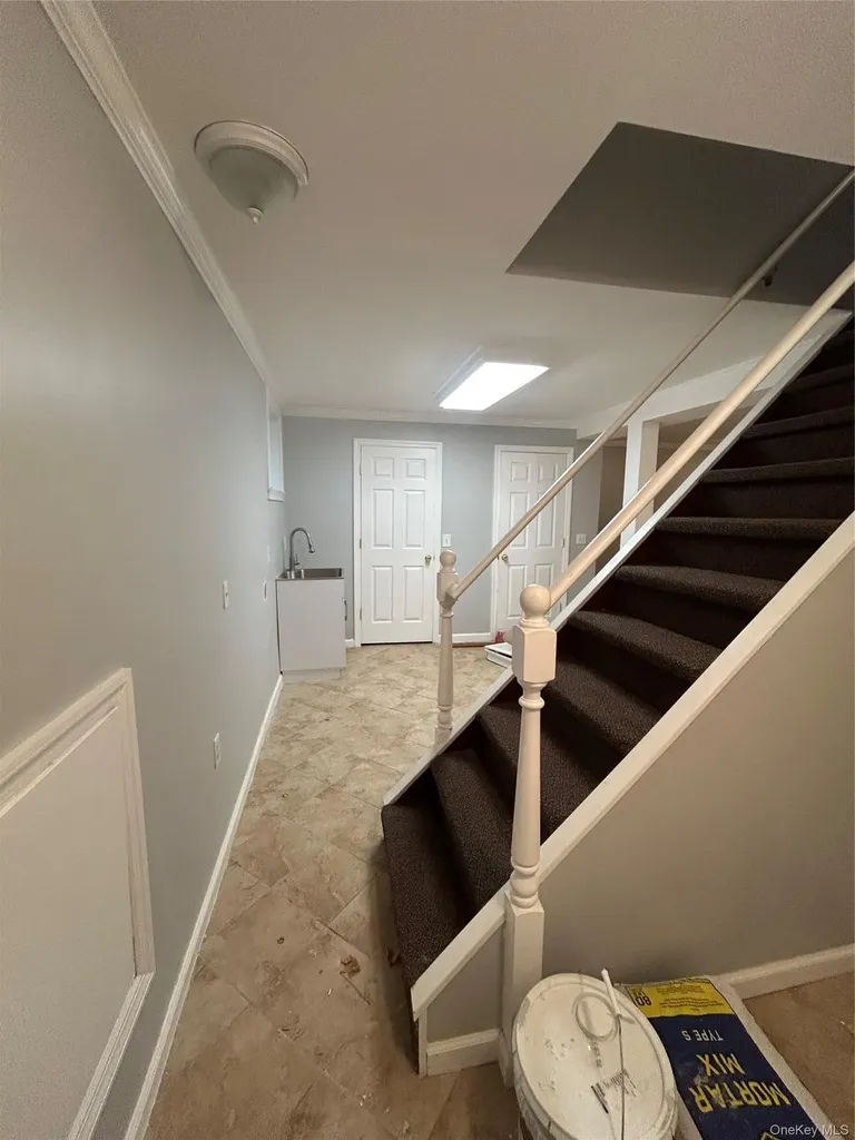 207 Morsemere Avenue Yonkers NY 10703