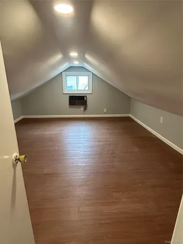 207 Morsemere Avenue Yonkers NY 10703