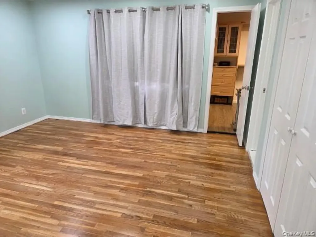 35 W Allison Pearl River NY 10965
