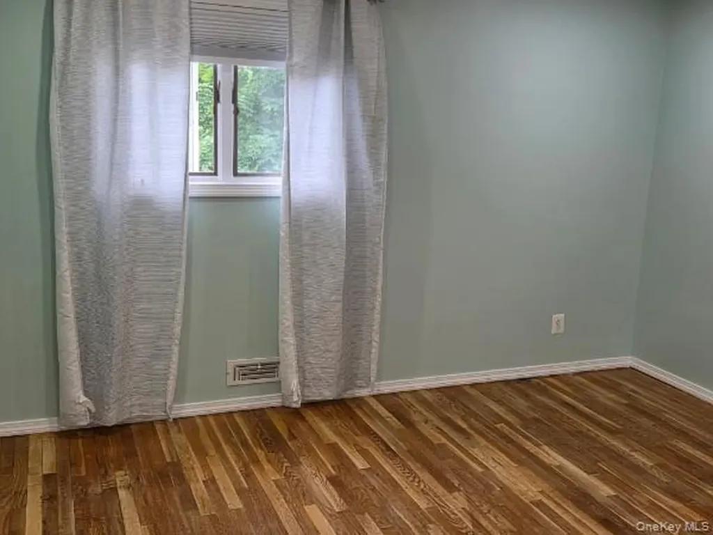35 W Allison Pearl River NY 10965