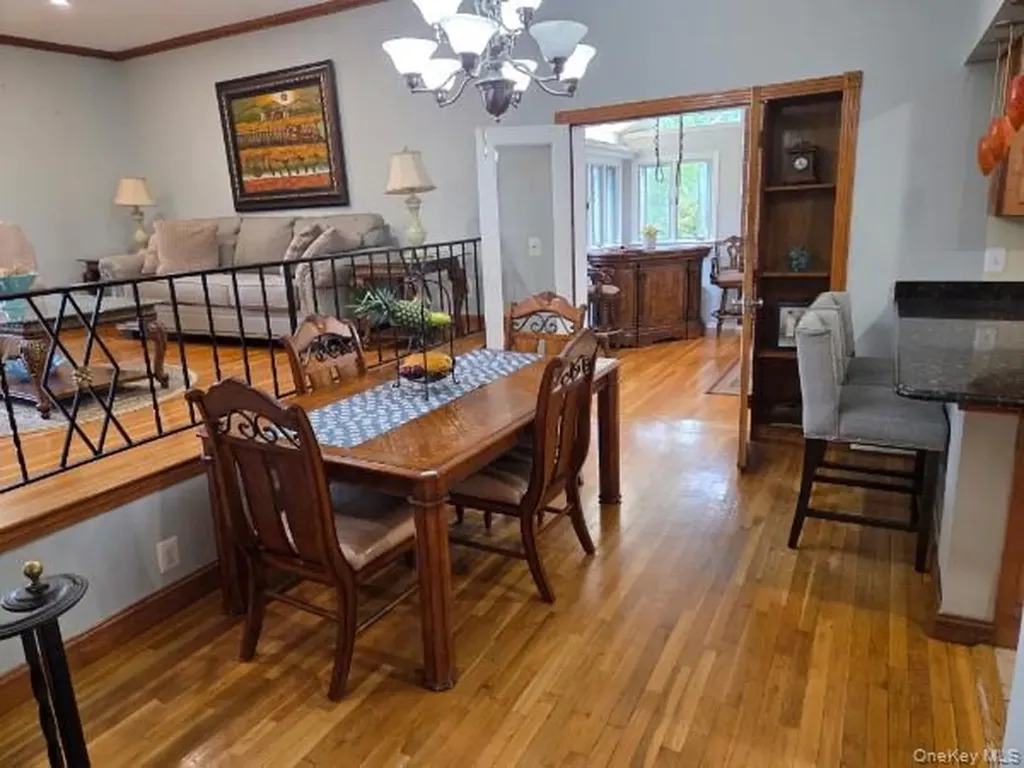 35 W Allison Pearl River NY 10965