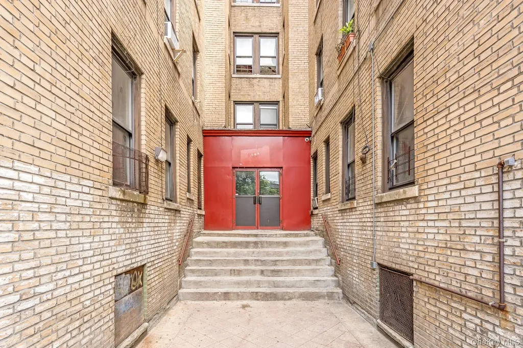 509 W 183rd Street New York (manhattan) NY 10033