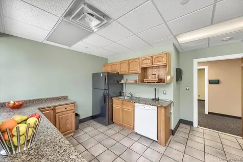 8 Revolutionary Road Ossining NY 10562