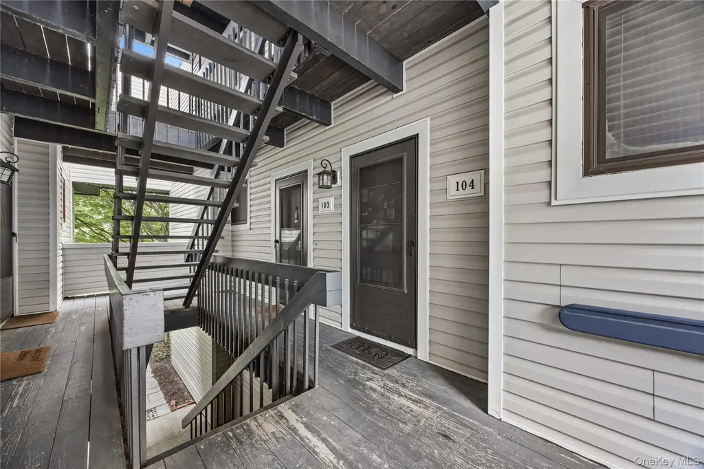 104 Drew Lane Carmel NY 10512