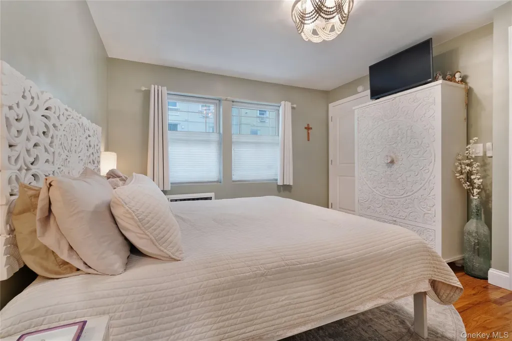 180 Beach 101 Street Rockaway Park NY 11694