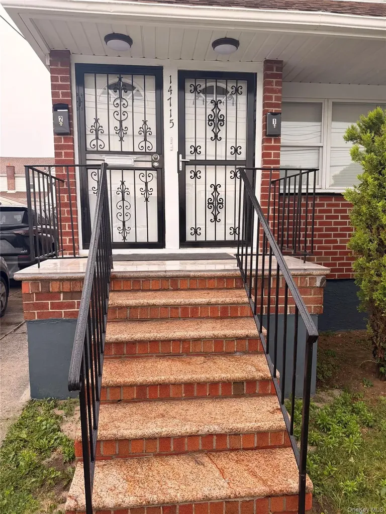 147-15 225th Street Springfield Gardens NY 11413