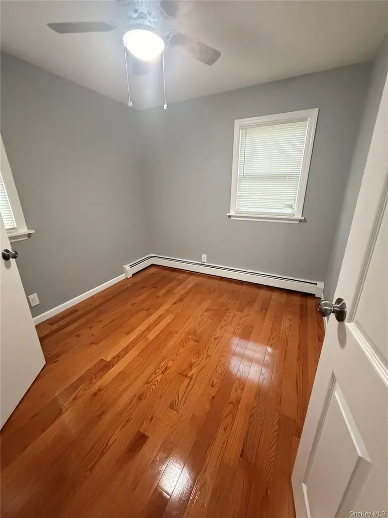 147-15 225th Street Springfield Gardens NY 11413