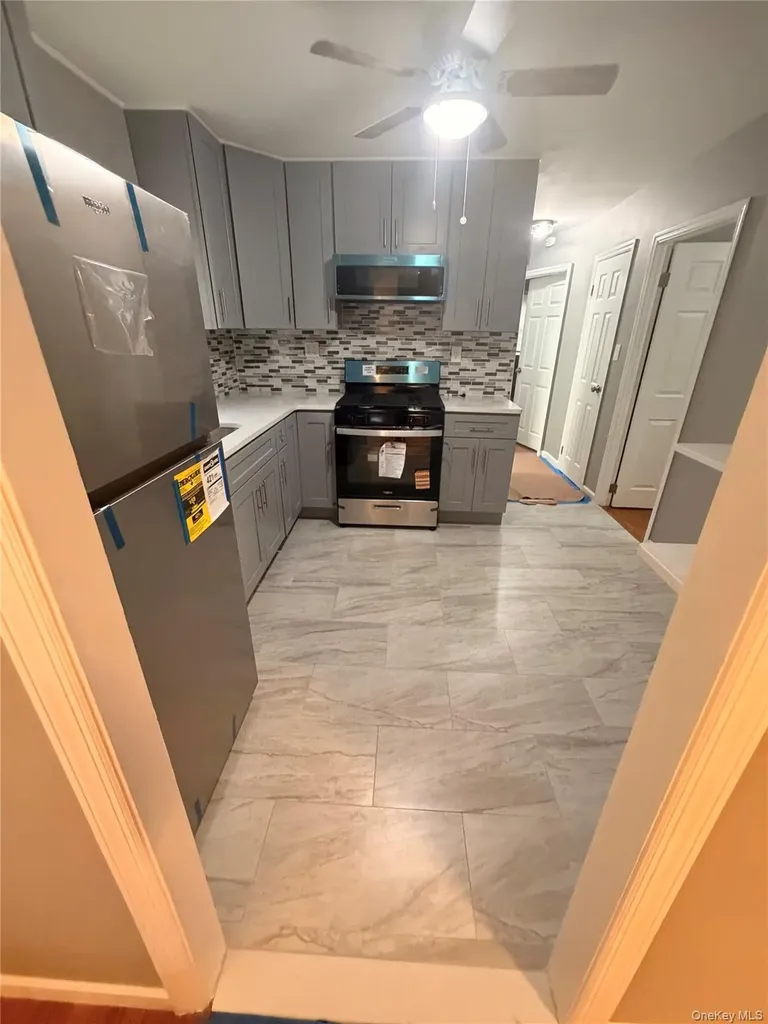 147-15 225th Street Springfield Gardens NY 11413