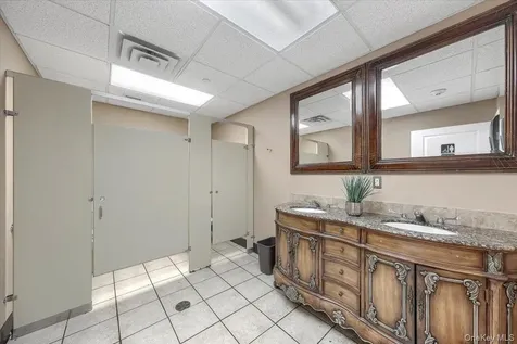 8 Revolutionary Road Ossining NY 10562