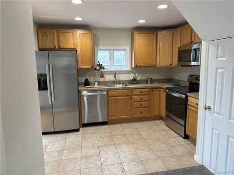 100 Dunderberg Road Putnam Valley NY 10579